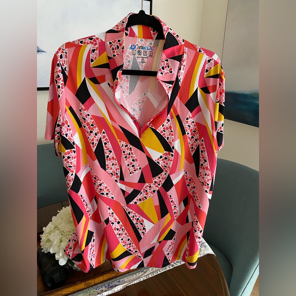 Ladies IBKUL short sleeve golf shirt. Multi coloured like new condition